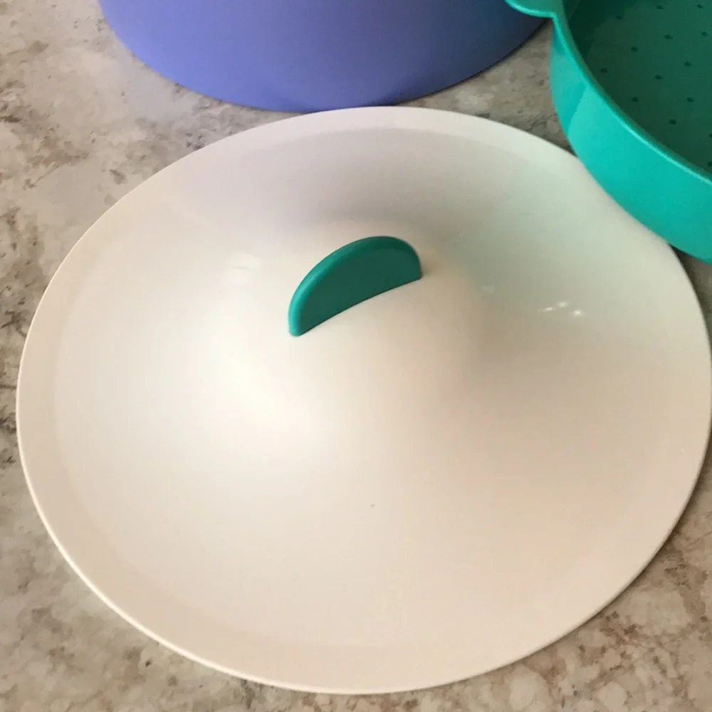 Tupperware Tortilla Warmer/Steamer